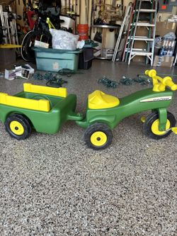 Child’s John Deere Tractor