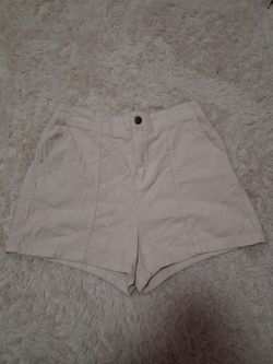 Wild Fable cream high-rise shorts