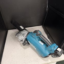 Makita Leaf Blower XBU03 For Sale!! 