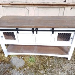 Free Wide Wood Console Table 