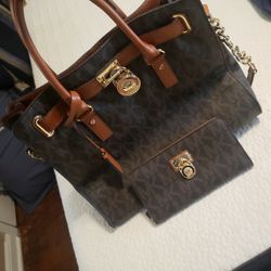 MK Purse