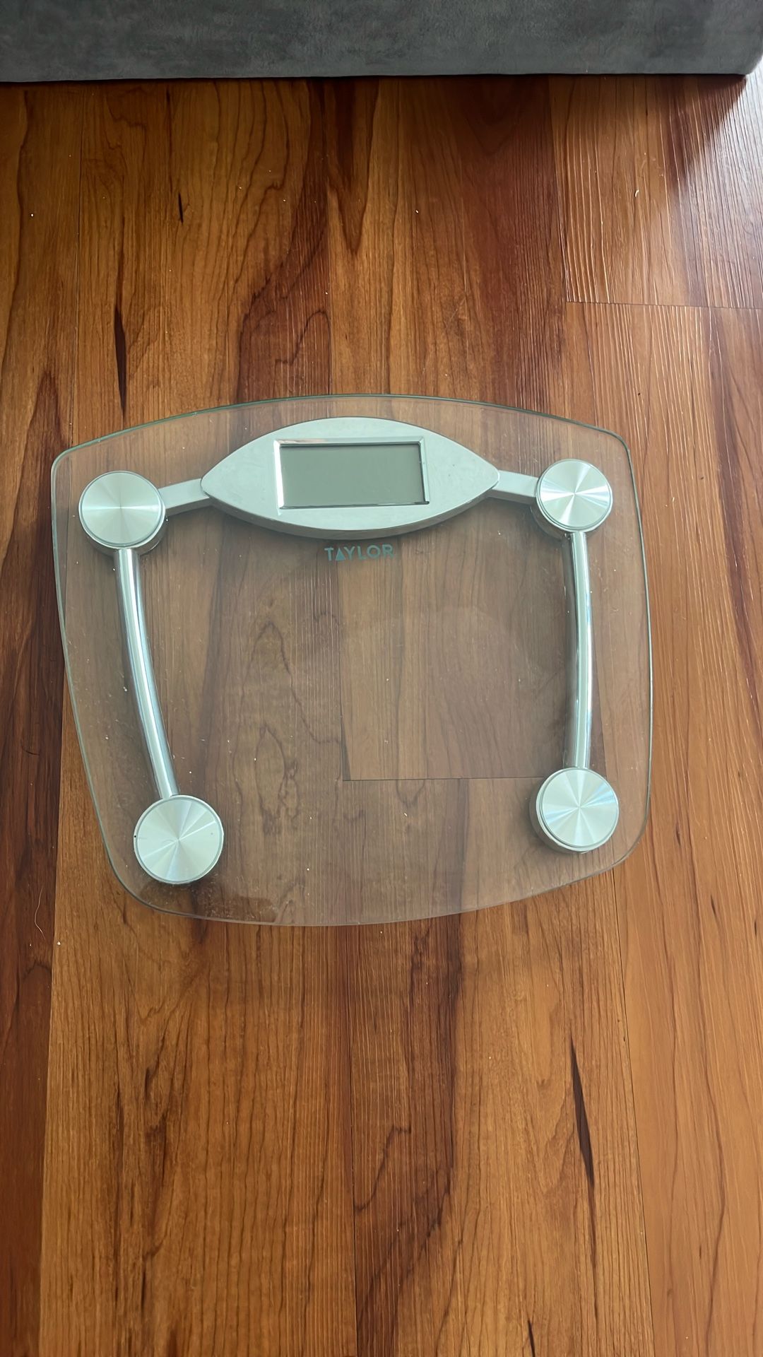 Taylor Digital Bathroom Scale – Good Condition