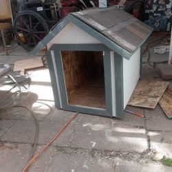 Dog House