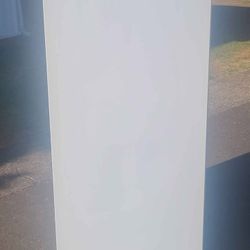 Koolmore 7 Cu  Ft Upright Freezer Like New