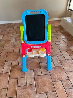 Kids art Easel