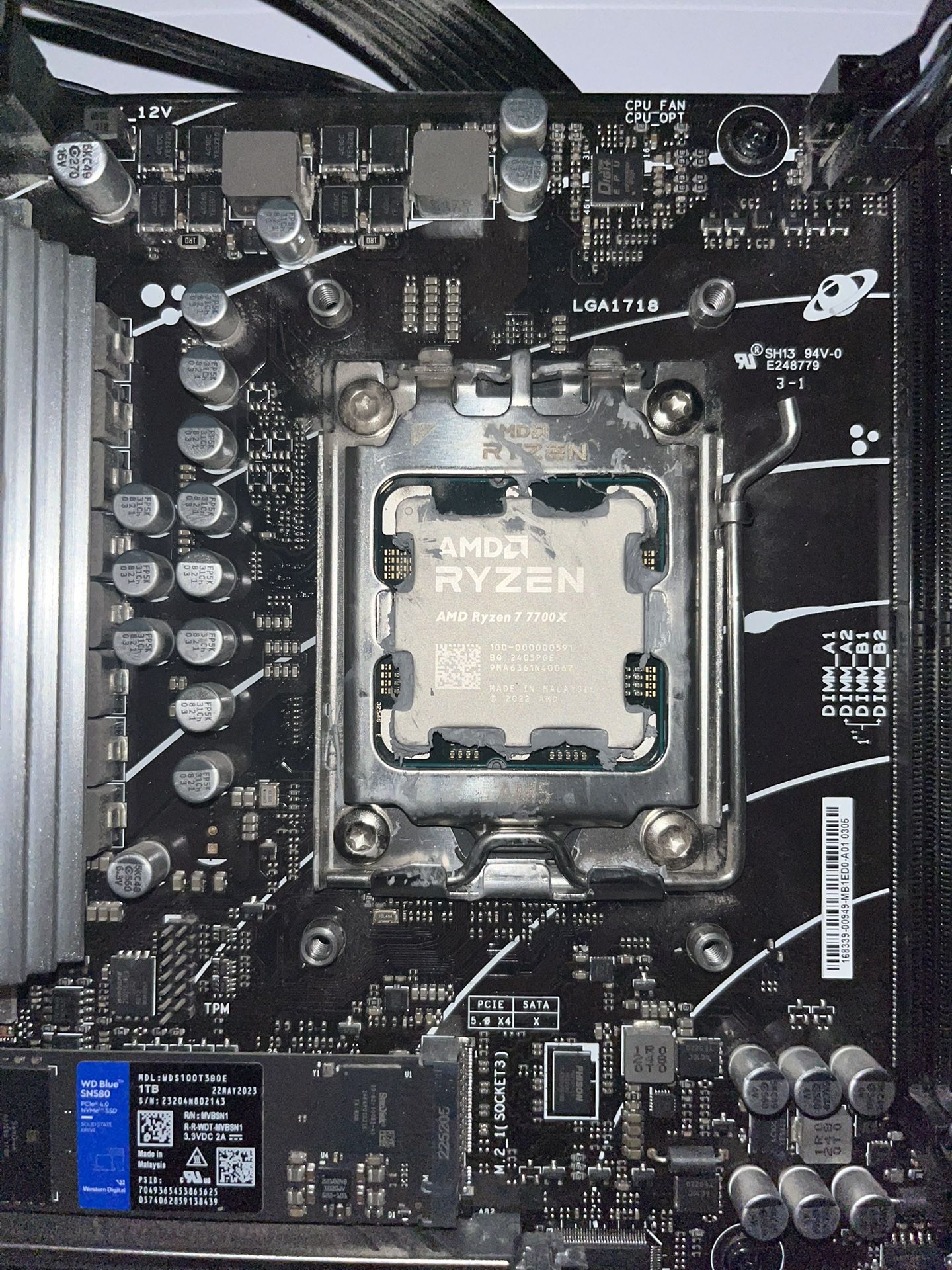 AMD Ryzen 7 7700x
