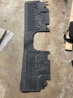 Jeep Rubber Floor Mat - 4 Door JK
