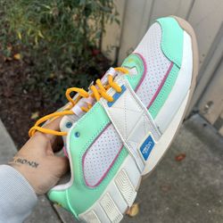 Adidas Agent Gil Restod