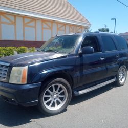 2004 Escalade For Parts Runs And Drives