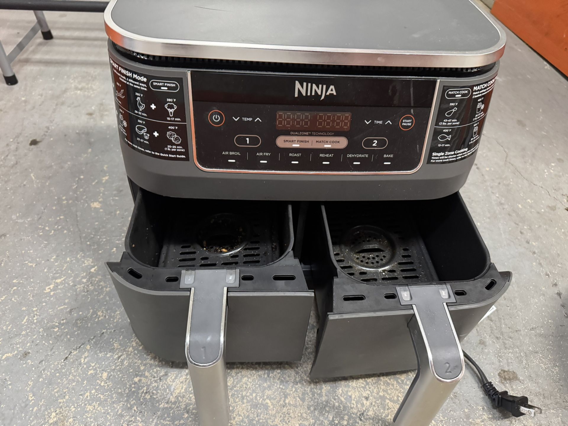 Ninja DualZone 2-Basket Air Fryer – 8-Quart Capacity