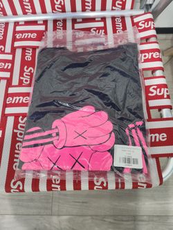 Kaws Skeleton New Fiction 