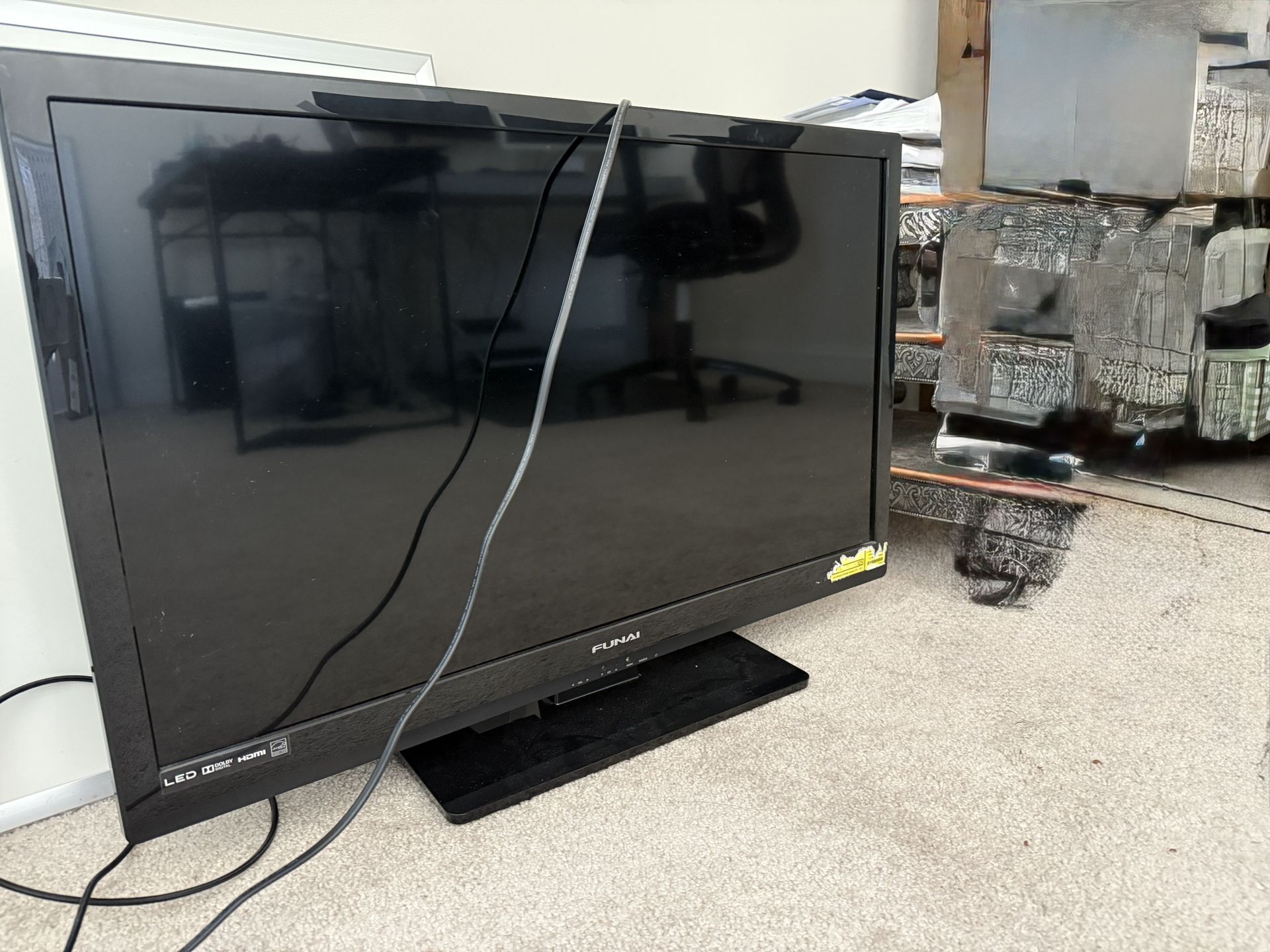 32 Inches FUNAI LED HDMI TV
