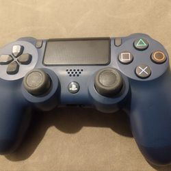 PS4  Controller 