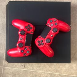 Ps4 With 2 Controllers 