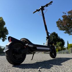 Electric scooter