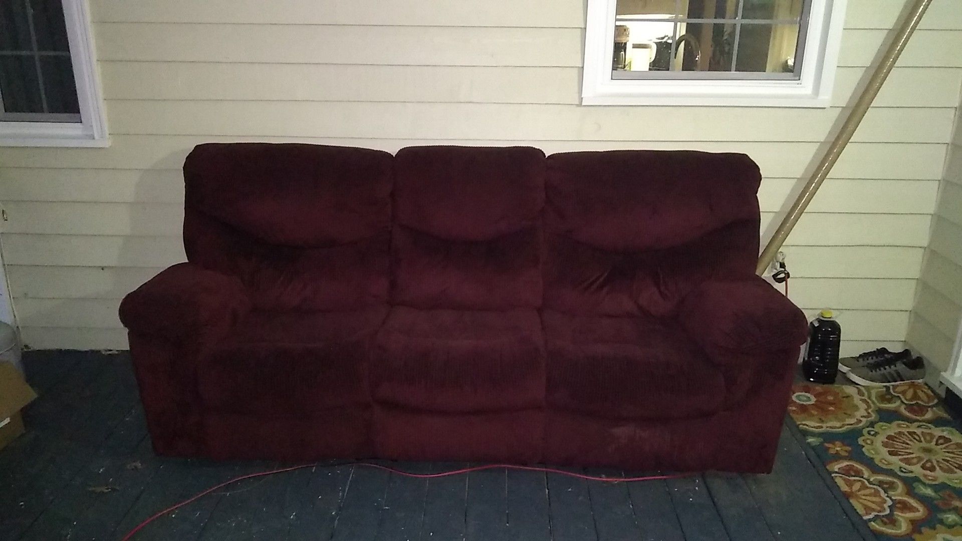 Power couch (needs cord for power)