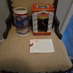 2001 Budweiser Holiday Stein 