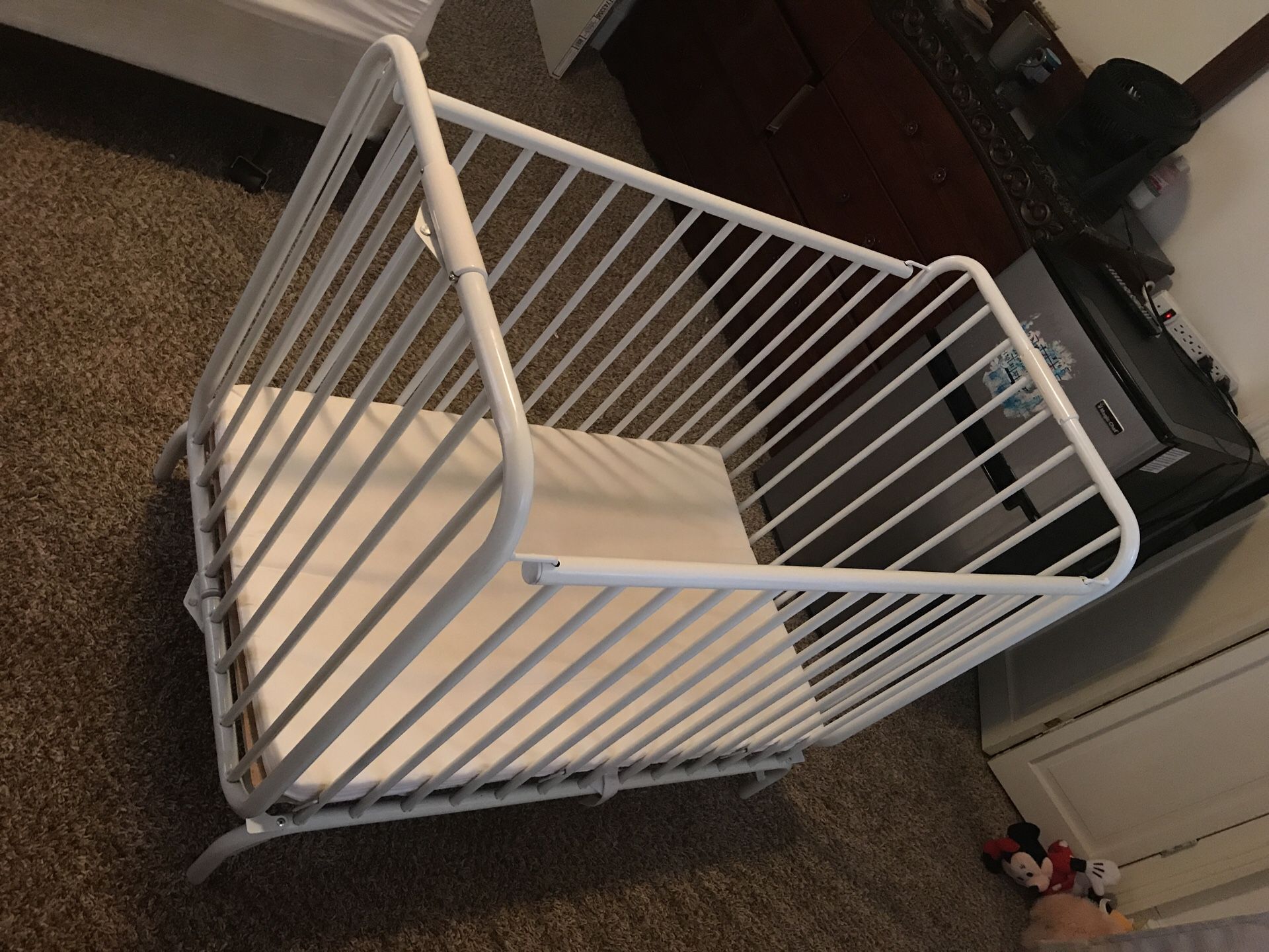New KB B4011 portable folding metal crib white finish. Regular price $201.99