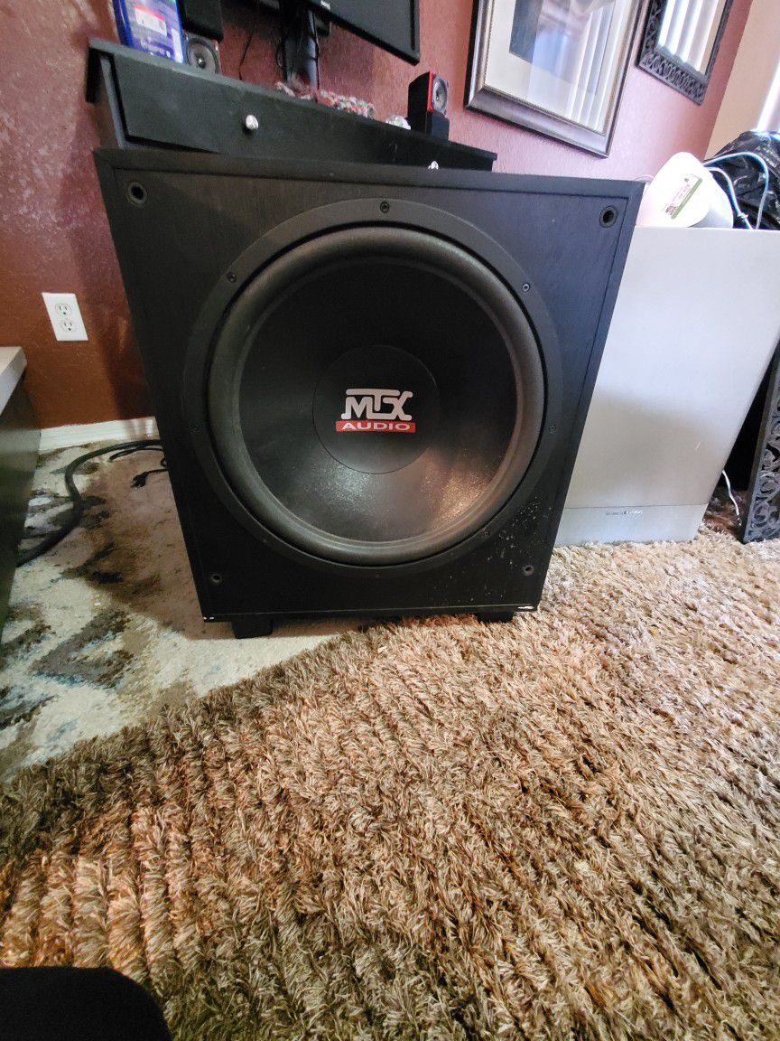 2 15" MTX Speakers With Internal Amp