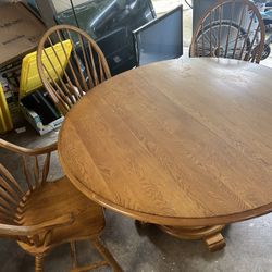Dining Room Table Set 