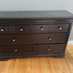 6 Drawers Dresser 