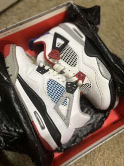 Air Jordan 4 Retro