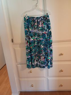 Women's clothing