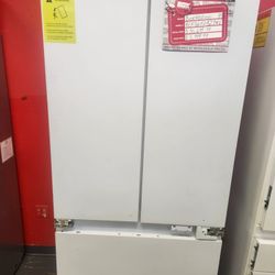 Bertazzoni Professional Series 36 Inch Panel Ready Built.in Refrigerator 19.6 Cu Ft 