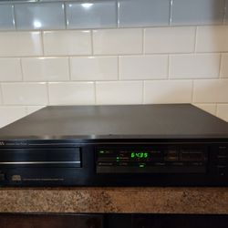 Nakamichi Vintage Oms-2a Single Disk Cd Player 