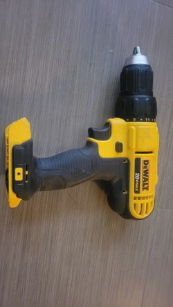 DeWalt DRILL DRIVER NEW 20vmax