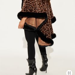 Elegant Cheetah Print Fur Coat 