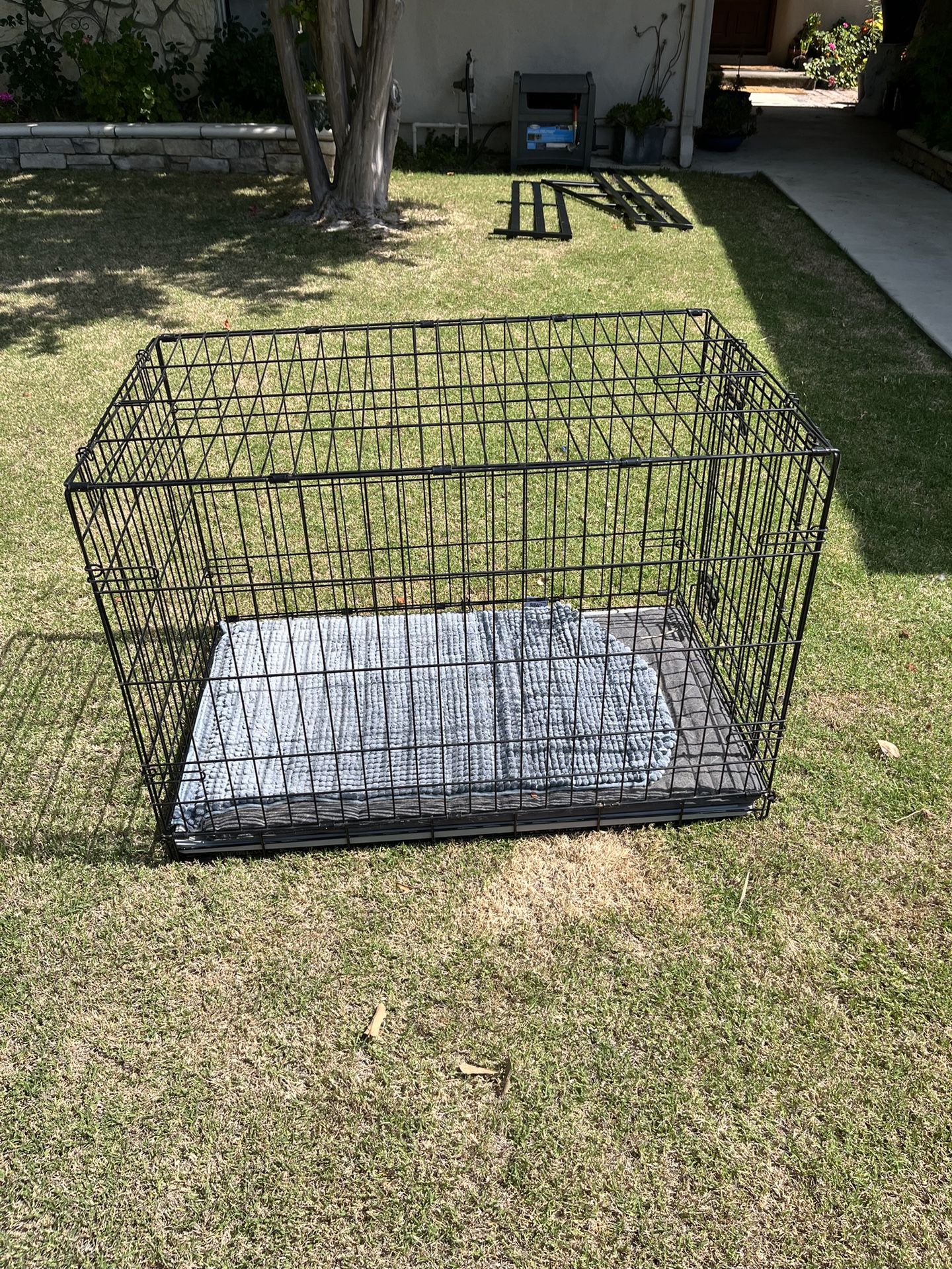 Large Dog Crate 
