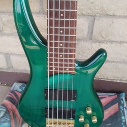 Ibanez Soundgear SDGR - SR506 - 6 String Bass Guitar 🎸  Like New