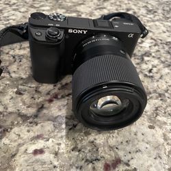 Sony Alpha 6400 Mirrorless Camera