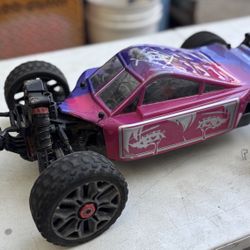 The item shown is an Arrma Typhon 4x4 3S BLX 1/8 scale brushless RC buggy