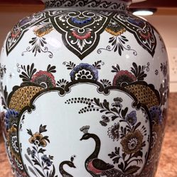 21” Villeroy & Boch Paon Falence Covered Urn