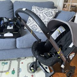 Doona + Car Seat & Stroller (W/ BASE)