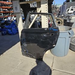 Hyundai Kona Left Rear Door Oem