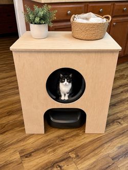Automatic robot litter box enclosure table