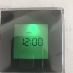 Clock (Alarm/Calendar/Temperature/Timer)