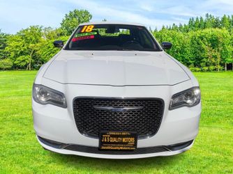 2018 Chrysler 300