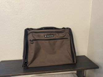 Samsonite Carry On Luggage