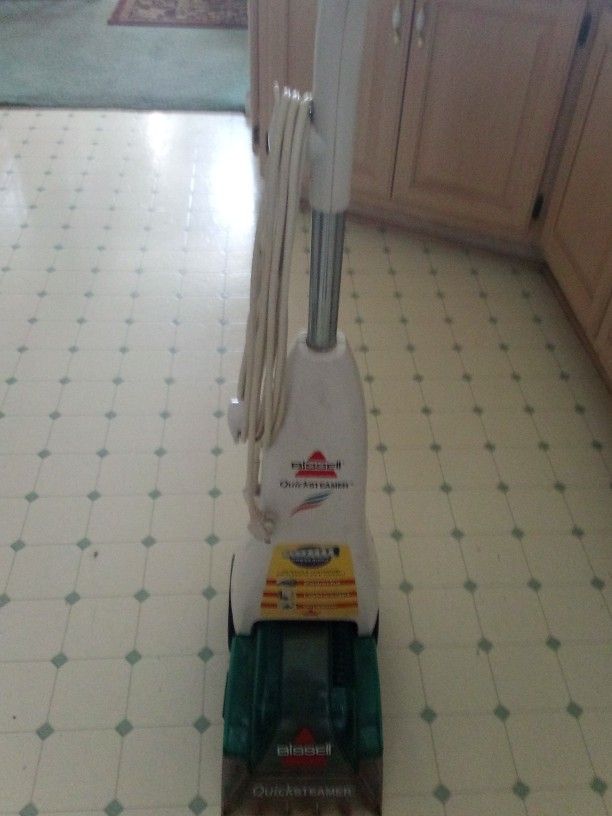 Bissell 1950-W Carpet Cleaner