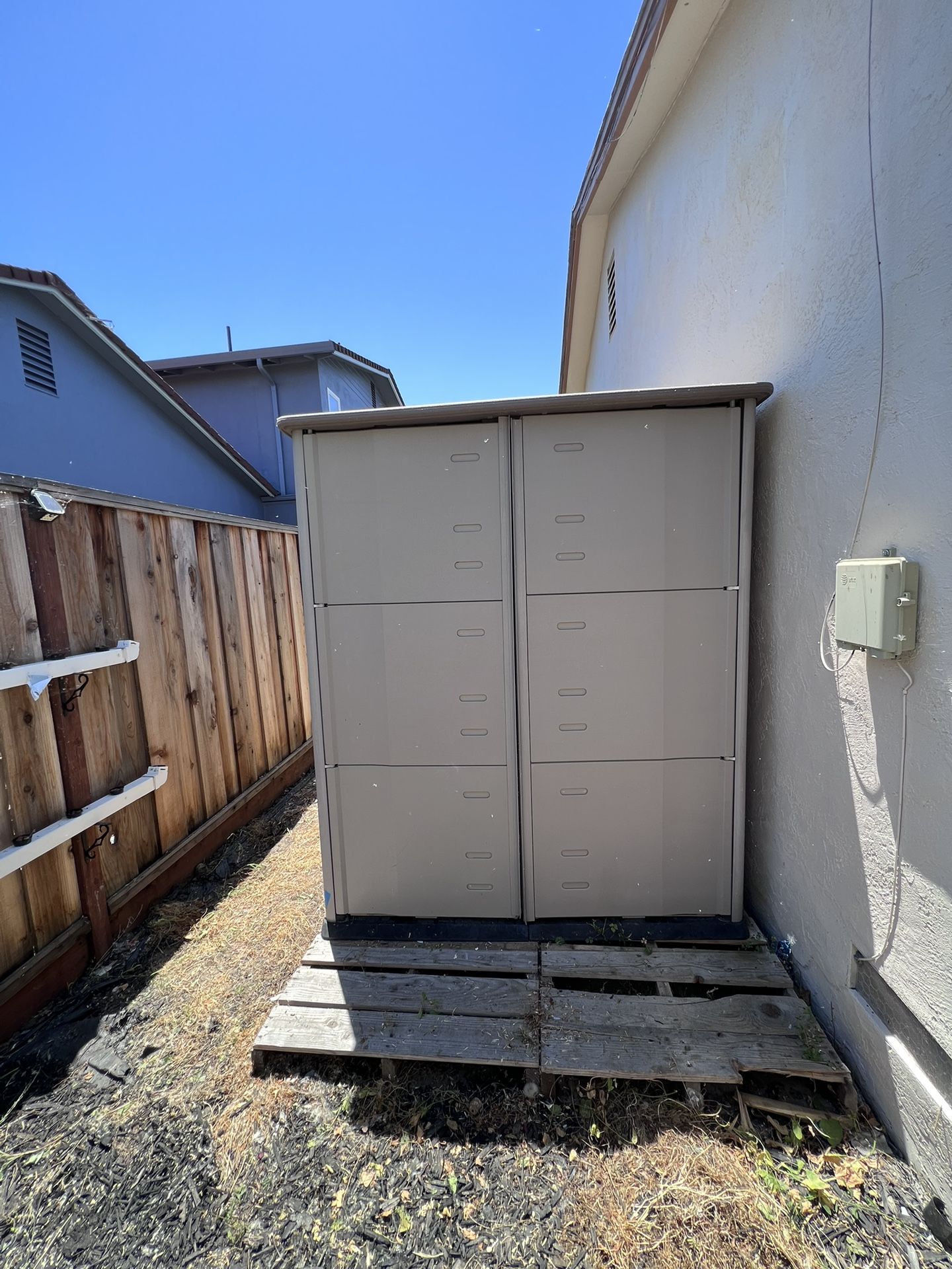 Rubbermaid 5x5x6 Shed