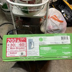 200 Amp 30 Space 60 Circuit Main Breaker Panel