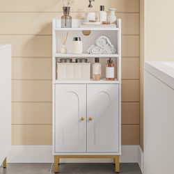 Bathroom Storage Cabinet, Small Floor Cabinet with 2 Door and Shelves - White