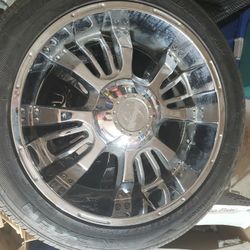 STRUCTURE 4-PLAY 22 INCH CHROME WHEELS W/TIRES