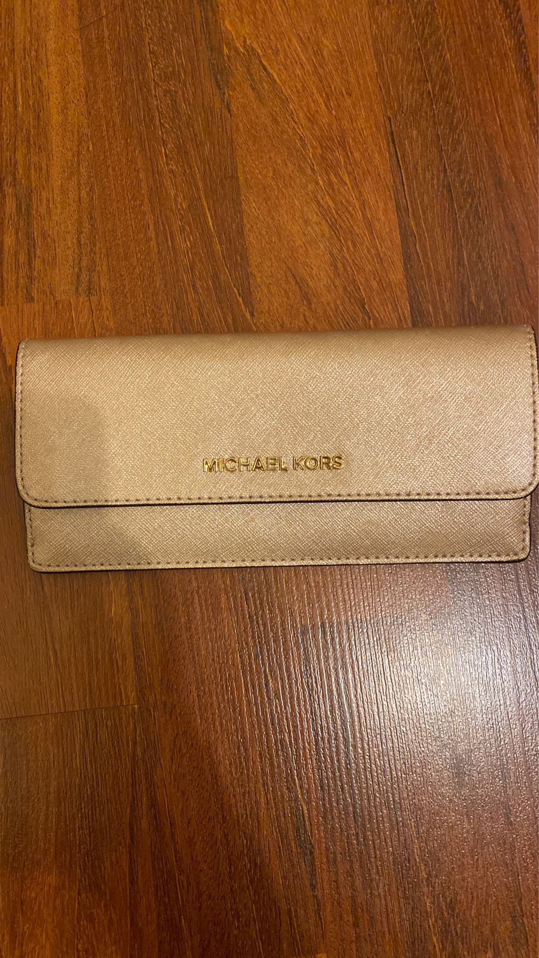 Michael kors wallet