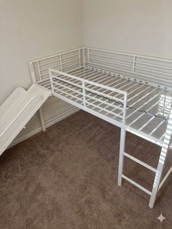 White Metal Twin Loft Bed with Slide and Ladder With Hardware $75