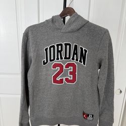 Jordan Brand #23 Hoodie / Shorts set  Size Boys XL (13-15 YRS)  